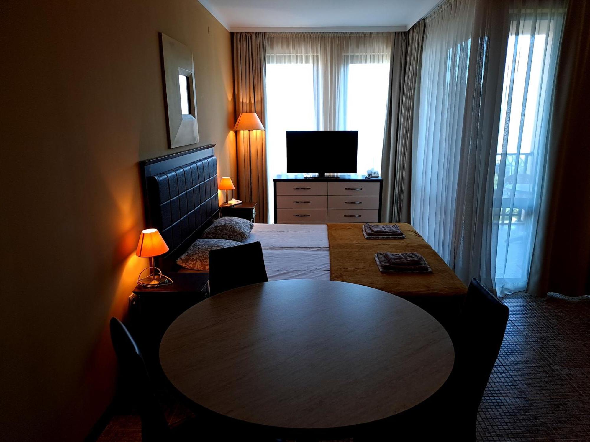 Cozy Apartment In Barcelo Royal Beach Hotel ***** Sunny Beach Ngoại thất bức ảnh